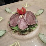 竹庭TOMORI - 国産豚の茹でタン味噌漬け瞬間スモーク
