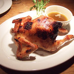 カフェ マメヒコ - 2010年のスタッフドチキン(4000円)