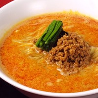 名物　担担麺　