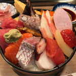 Sushi Yoshi - ちらし 並 1100円。