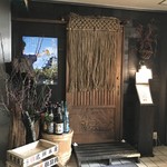 居魚屋 うおはん - 