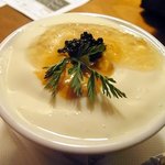 ミニヨン　坂ノ上 - 冷奴に生ウニとランプフィッシュ載せ