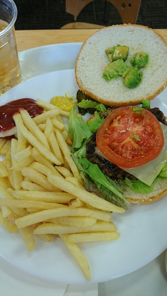 ベーカリーカフェ name=