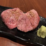 Wagyuu Yakiniku Kimu - 特選タン〜厚切り〜