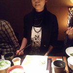 春秋 - Y嬢はしらす丼（2011.01）