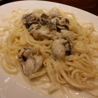 トラットリア グランボッカ - 【ランチ】広島県産 牡蠣のクリームソース大盛り