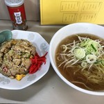 ラーメン とんかつ 忠 - 半チャンラーメンセット