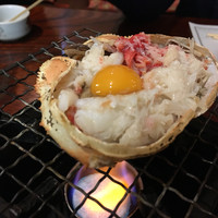 いけす鶴八 新栄店 - カニの甲羅焼き