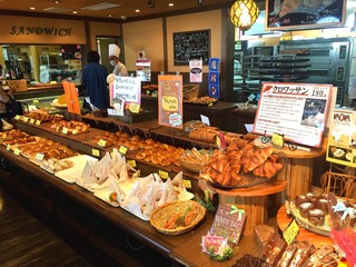 クーロンヌ龍ケ崎たつのこ山 - 店内