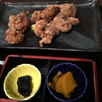 San'In Kaisen Robata Kaba - 鶏唐揚げと、つくだ煮、たくあん