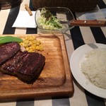 熟成牛ステーキバル Gottie's BEEF - 