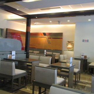 鶴屋八幡 茶房_2