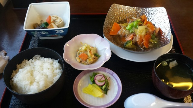 Bikkurishokudou 七尾 和倉温泉 定食 食堂 食べログ 繁體中文 Bikkurishokudou 七尾 和倉温泉 定食 食堂 食べログ 繁體中文