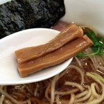 ユナイテッド ヌードル アメノオト - 食感の良いメンマ