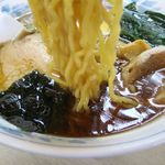 特一竜 - なつかしラーメン正油の麺