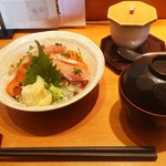 Sushi Hana - 日替り丼
