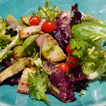 銀座 KAN - 自家製ベーコンと葉野菜のグリーンサラダ