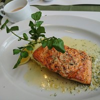 37 Steakhouse & Bar - 