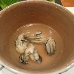 すし 市松 - 小鉢　牡蠣煮