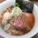 ユナイテッド ヌードル アメノオト - 特製アメオトソバ醤油　980円