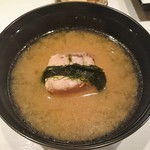 すし 市松 - 椀物　魚のあらと天然青海苔のみそ汁