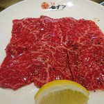 焼肉 セナラ - 牛モモ     税抜き￥980