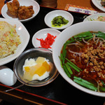 台湾料理 鴻起順 - 