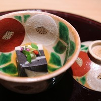 十三蔵 - ・先付 白・黒胡麻豆富