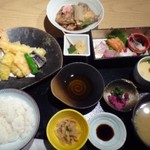海山邸 - ◆「海山御膳（1944円：税込）」・・7～８分で提供されました。