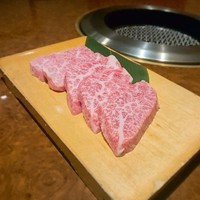 特選カルビ