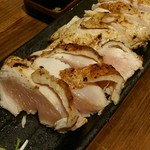 炭火焼専門食処 白銀屋 - 大山鶏香味刺身ステーキ