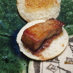 たけ花 - フォアグラの焼き饅頭