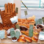 パンデュース - まわりやすい店内