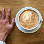 ストリーマー コーヒー カンパニー - シーズナルラテのサイズの参考までに 2016/03/23