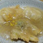 みこころや - 真鱈の白子、フキノトウの天ぷら　近江カブすり流しあんかけ