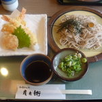 和食めん処　彦兵衛 - 天ざるそば　880円