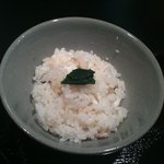 麺処 銀笹 - 半鯛飯（150円）