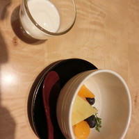 日本料理　「十二颯」 ヒルトン東京 - フルーツとヨーグルト
