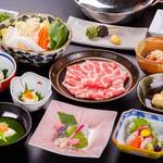 りんせん穀 - 季節の食材を活かした春の宴会料理の一例。