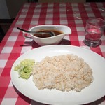 モンタンベール - ハヤシカレー950円、この米が美味い！