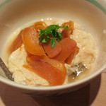 揚げ唐墨と湯波、蕨の炊合せ2