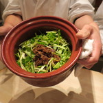 くろぎ - 牛の時雨煮と牛蒡、根三つ葉の炊き込みご飯1
