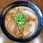 らーめん晴れるや - 豚こつあっさり+チャーシュー