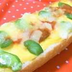 アローム - 空豆のタルティーヌ　￥１９４