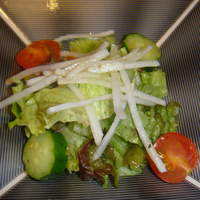 仙台牛焼肉 花牛 - 野菜サラダ（こだわりドレッシング）