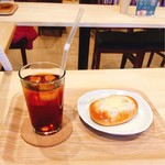 Shinkawasaki Taun Kafe - アイスティー/ツナコーンマヨパン