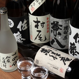 【考究的日本酒和烧酒】 以新小岩最丰富的备货为目标!