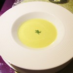 紫野 Anri - 人参とブロッコリーのスープ！！ヾ(≧▽≦)ﾉ