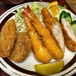 川宗 - ミックスかつ定食(¥1,350) ヒレかつ、エビフライ、ササミかつ