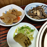 川宗 - ミックスかつ定食(¥1,350) 小鉢、香